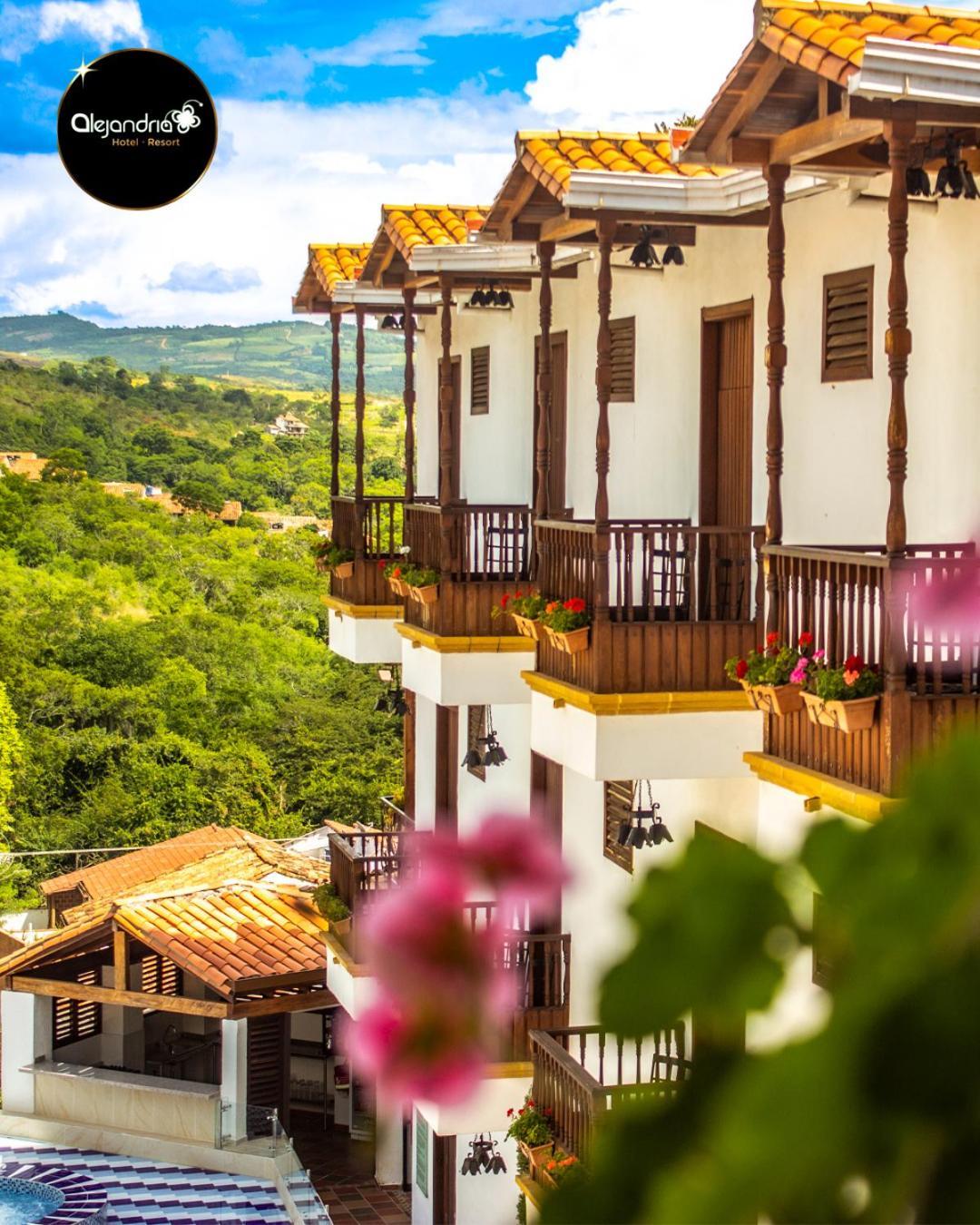 Hotel Alejandria Баричара Экстерьер фото